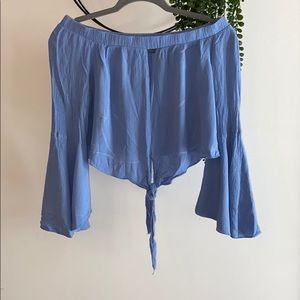 Over the shoulder flow crop top